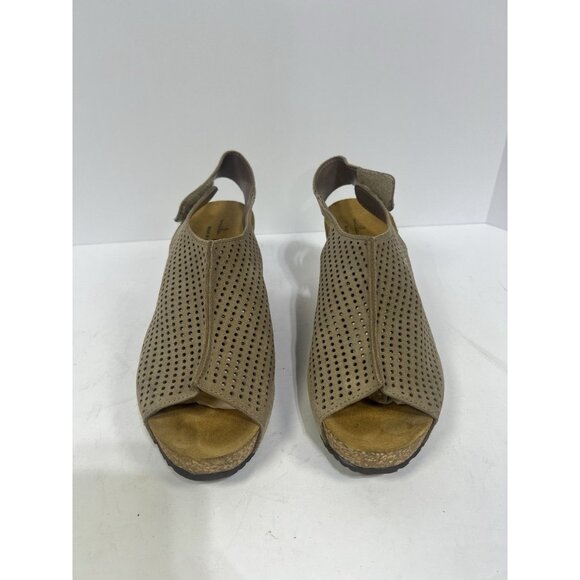 Mila Paoli Wedge Heels Beige Neutral Cork Suede Upper Size 10M - Picture 3 of 6